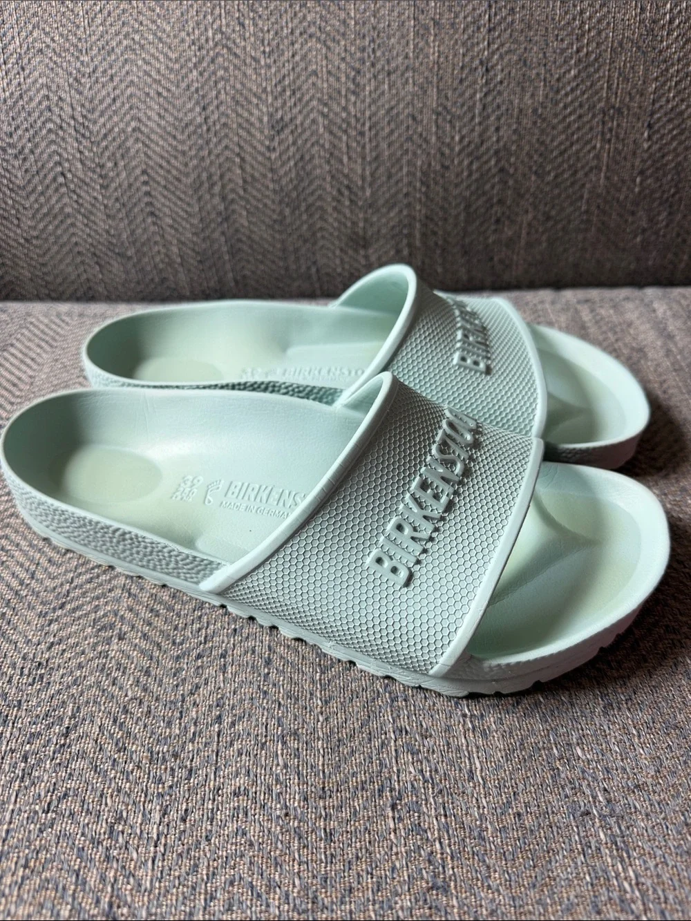 Birkenstock Barbados EVA Unisex Waterproof Sporty Pool Slide Sandals 39(L8/M6)